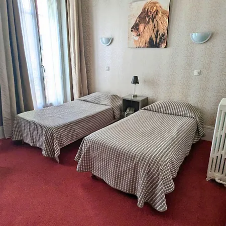 Jean Bart Hotel 2*