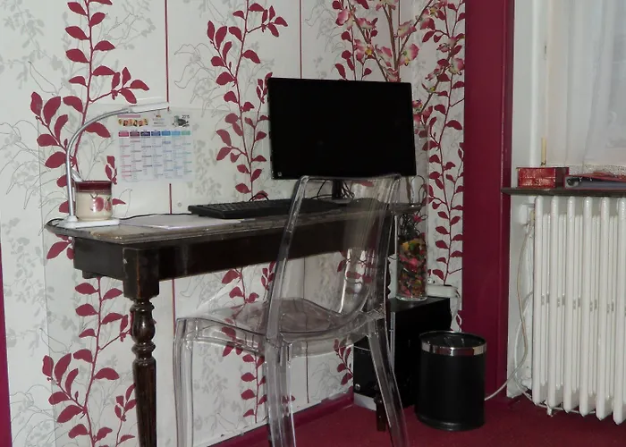 Отель Jean Bart