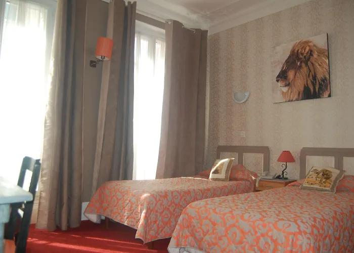 Jean Bart Отель 2*