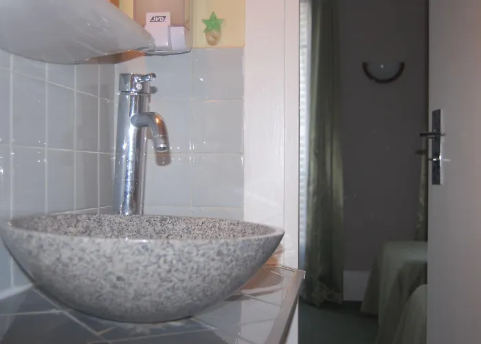 Hotel Jean Bart Paris